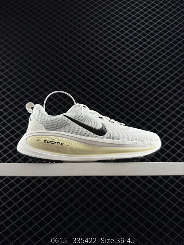 110 特价 真标✅公司级 Nike VOMERO 18 耐克 舒适减震防滑 低帮跑步鞋 货号：HM6804-002 尺码：36-45 编码：335422  详情       ¥ 110