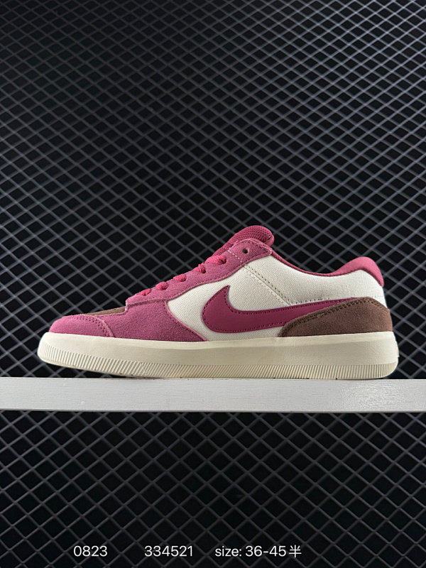 105 Nike SB Force 58 耐克 低帮休闲板鞋 是一款将前沿创新带入街头的单品 它具有硫化杯底 具有出色的耐用性和灵活性 使用帆布和绒面革 在饰面上放置通风口 货号:DV5477-1