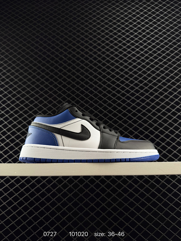 100 Air Jordan 1  low "Fossil Mushroom"  奶白   内置solo气垫 正确私模大底 全新二维码标 鞋型完美 区别通货 官方货号：CQ9446-200 Size：