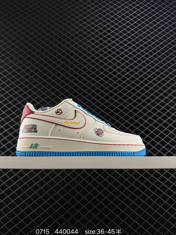 220 LV x Air Force 1 Low 白黑灰牛仔 原楦头原纸板 打造纯正空军版型 #专注外贸渠道 全掌内置蜂窝气垫 #原盒配件 原厂中底钢印、拉帮完美 官方同步上架 货号：SC0601-5