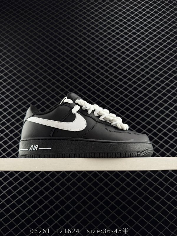 120 真标✅耐克Nike AIR FORCE 1’07空军一号低帮百搭休闲运动板鞋。柔软、弹性十足的缓震性能和出色的中底设计，横跨复古与现代的外型结合，造就出风靡全球三十多年的Force 1。