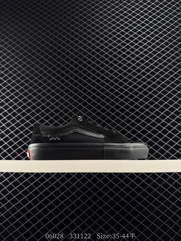 110 男女鞋真标硫化工艺#升级正确原装铝楦数据楦型#精准收腰起翘牛津大底❗范斯VANS SK8-Low"Black/White"改良低帮帆布休闲运动硫化滑板鞋“武士黑白LOGO”VN0A5FCF1K