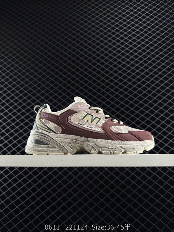 120 New Balance 530 复古跑鞋  这双鞋确实是NB家经典复古款式之一，以全新科技诠释，成功打造530鞋款，鞋面在保持530基本线条和片层结构的同时，采用更为简洁、流畅的设计语言 官方