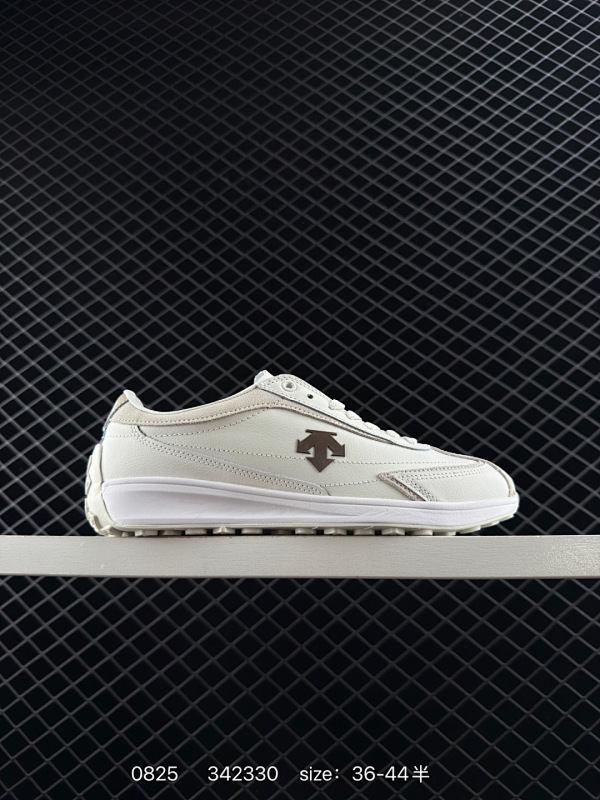 150 迪桑特DESCENTE 舒适百搭 防滑耐磨 低帮 生活休闲鞋 货号:SP323LCR76 尺码:36～44半 ID:342330