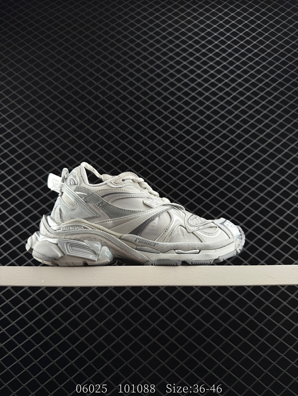 440 Balenciaga巴黎世家 Runner2.0 人造革 圆头系带 低帮 老爹鞋 男款 白色 货号：779064 WRNNY 1180 尺码：36-46 编码：101088  详情