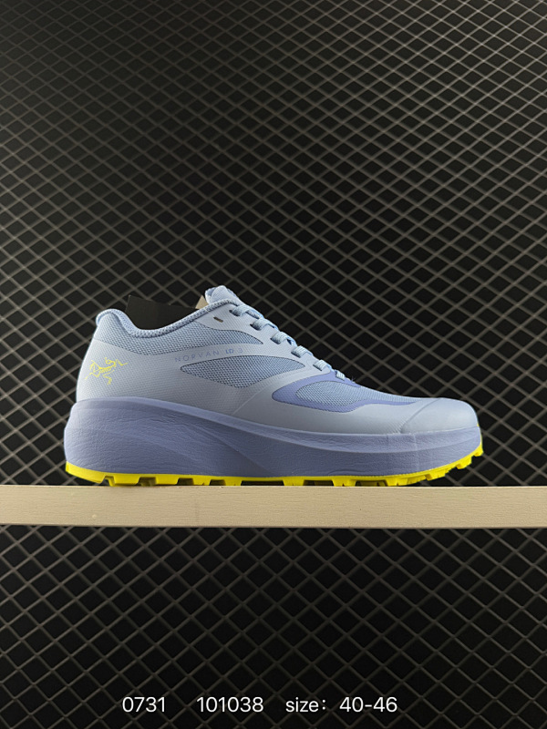 190 始祖鸟BORA2 MID 18718-1覆盖透气男越野跑鞋 官方同步上架适合技术路线单日徒步穿着也可以一脚蹬穿法 aeriosflgtx鞋受到长途野外跑步鞋的启发 适合在变化的地形上进行快速轻