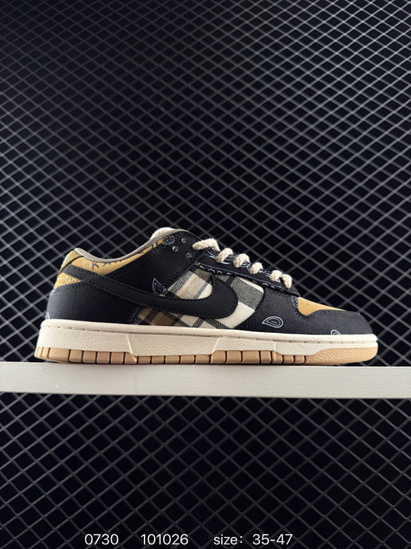 130 Travis Scott x NK SB Dunk Low TS联名款限量板鞋 CT5053-001 腰果花 天花板品质 国内一线头部大厂出品 第N轮全码补出 闭眼冲的品质 ！知名厂牌同源 原