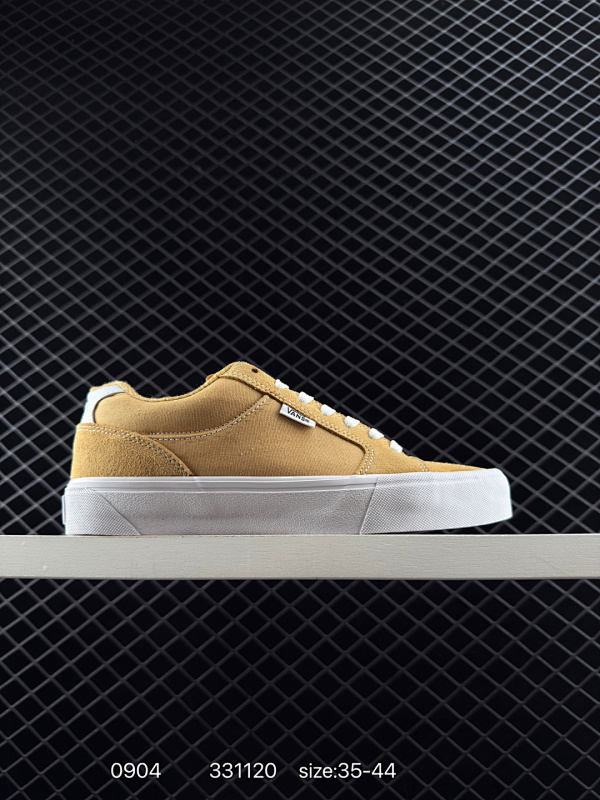 100 万斯Vans Chukka Push时尚舒适 包裹性防滑 低帮 板鞋 男女同款 Push面包小麦色 颜色：vans Push面包小麦色 货号：VN000CZW4MG 编码：331120  Si