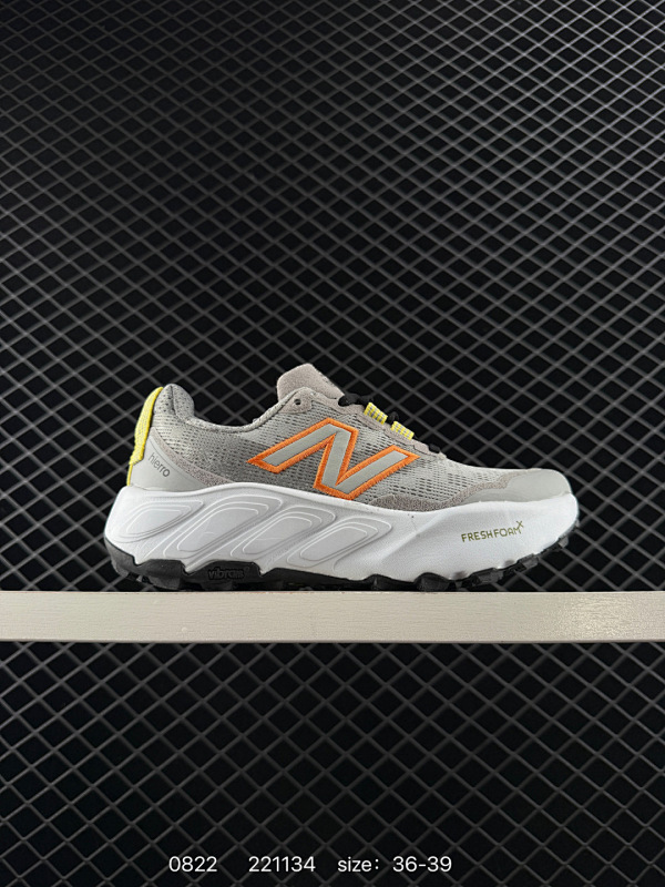 170 New Balance NB Fresh Foam X Hierro v9 柔软舒适 低帮 越野跑步鞋  货号：W880B15 尺码：如图 编码：221134  详情    ¥ 170
