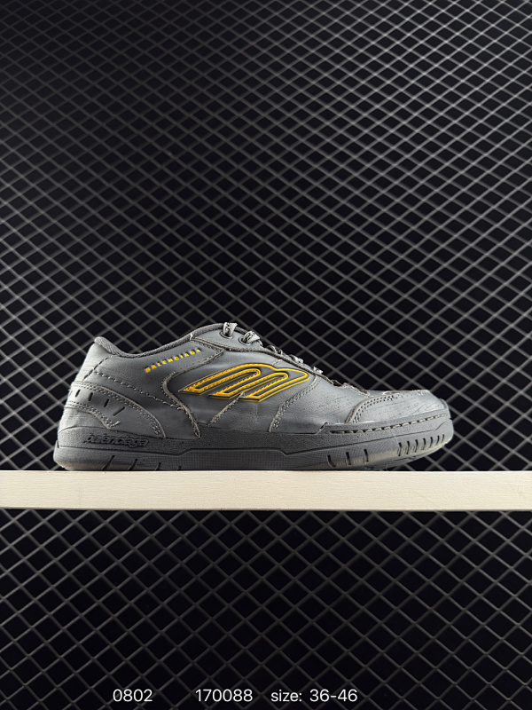 440 最新外贸批次 Balenciaga巴黎世家 Hamptons Worn-Out 白色  货号：841763WCURS9000 尺码：35 36 37 38 39 40 41 42 43 44