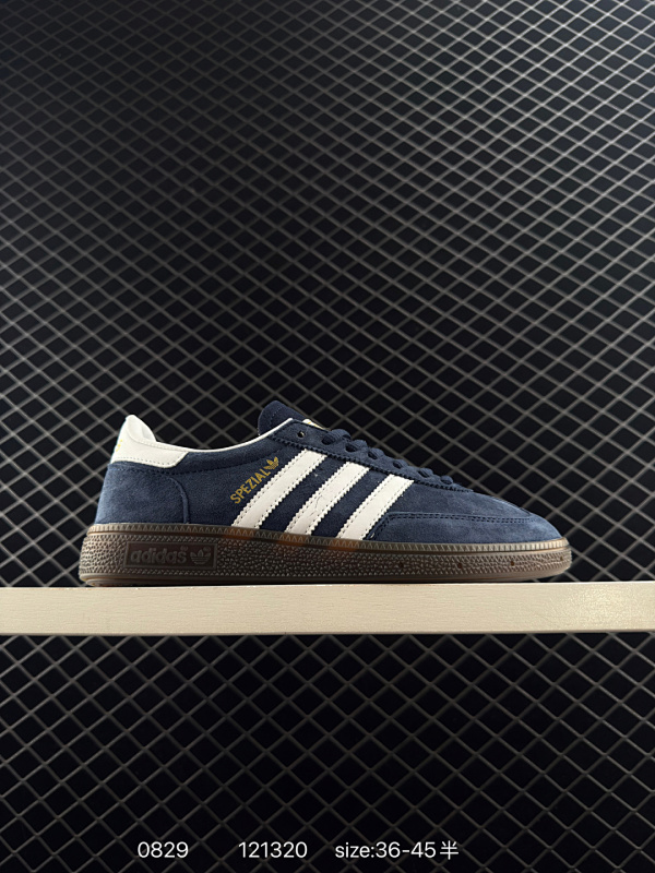 100 阿迪达斯Adidas Handball Spezial 阿迪达斯经典款 复古休闲板鞋 #全鞋采用反毛皮制作 牛筋耐磨大底 承载青春情怀的板鞋 经典三条杠装饰鞋侧 品牌辨识度清晰 尺码：35 3