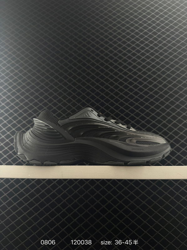 190 Adidas XLG MTW系列 舒适防滑透气 低帮 阿迪达斯 休闲跑步鞋 货号:JR5383 尺码:35.5 36 36.5 37 38 38.5 39 40 40.5 41 42 42.5