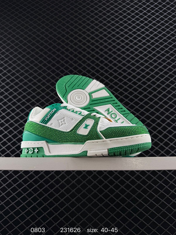 130 Louis Vuitton/路易威登 广东原产，采用皮革鞋面材质，，内里全小羊皮打造及去味海玻璃脚垫，外置耐磨橡胶大底❗全新LV路易威登Louis Vuitton Remarque Low经典