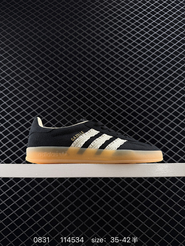 170公司级 阿迪达斯AD NEO VL COURT CLASSIC男女子休闲运动板鞋 要精通反重力的运动？你需要一双坚韧的运动鞋 这款AD有着滑板风格运动鞋经典外型 配合耐用设计 以结实橡胶大底配上