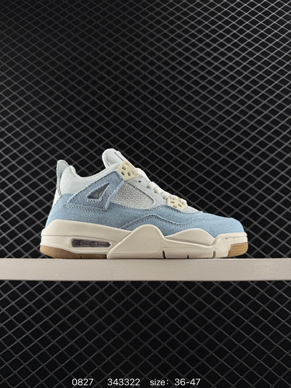 110 Air Jordan 4 Retro Denim "Worn Blue" 蓝灰牛仔 AJ4 乔丹4代 aj4 乔4 丹宁牛仔蓝灰 乔丹篮球鞋系列 这款球鞋采用浅色和深色牛仔材料的混合，并且还专