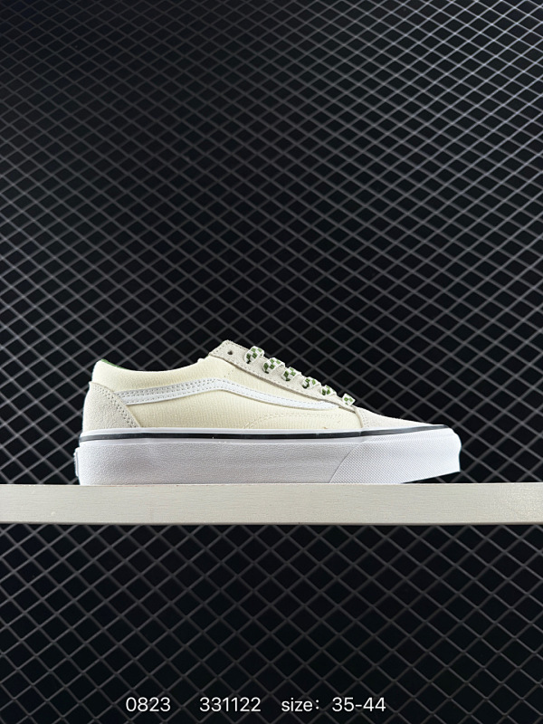 110   全新模具 新版冲刀 万斯Vans Caldrone 黑色胖胖鞋 美式复古 范斯官方，复古经典，鞋头放大、鞋身网布面料透气。Vans Classics 经典支线土豆鞋 Knu Skool 是