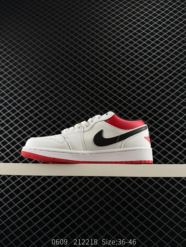 90 耐克Nike Air Jordan 1 Mid”Green Yellow“AJ1乔丹一代中帮经典复古文化休闲运动篮球鞋 货号：553558 118 尺码：36-46 编码：212218 全文