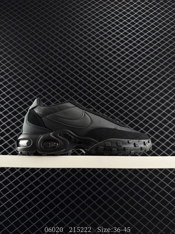 110 耐克Nike AIR MAX WAFFLE RACER SPTriple Black 舒适防滑耐磨 低帮 生活休闲鞋  货号：FV6946-001 尺码：36-45 编码：215222  详情