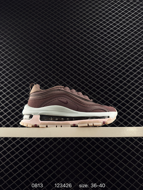 130 耐克Nike Wmns Air Max 97  复古气垫百搭休闲运动慢跑鞋。 作为Nike最具代表性的鞋款之一，诞生于1997年的 Air max 97开创了全掌大容量 Nike Aire的先