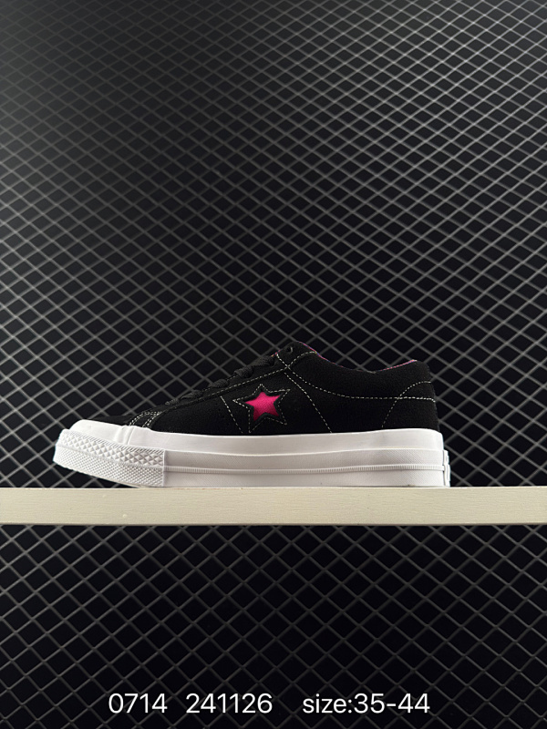 130 匡威Converse All Star 低帮男女士运动鞋 一星⭐匡威全明星复古 休闲百搭板鞋 经典透气帆布面慢跑鞋。这个系列是匡威最古老的系列了。是匡威品牌公司1908年成立以来就有的了。