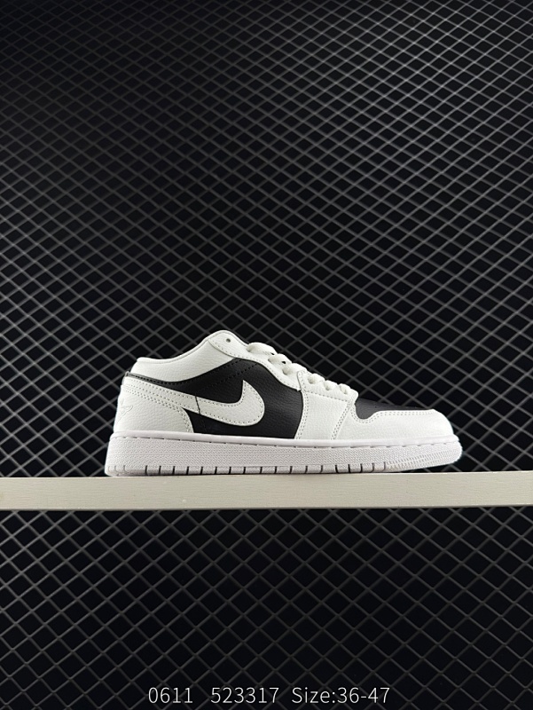 85 ✅耐克Nike Air Jordan 1 Low AJ1乔丹一代低帮经典复古文化休闲运动篮球鞋 货号：DC0774-100 Size：36-47 编码：523317  详情     ¥ 85