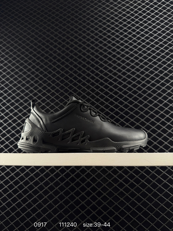 200 ECCO/爱步 男鞋采用软质粒面移膜牛剖革鞋面材质，轻盈发泡橡胶鞋底，运用直接注塑Phorene中底,一体成型长效缓震，外置防滑耐磨橡胶大底❗️北欧丹麦品牌/爱步ECCO Men"s Spo