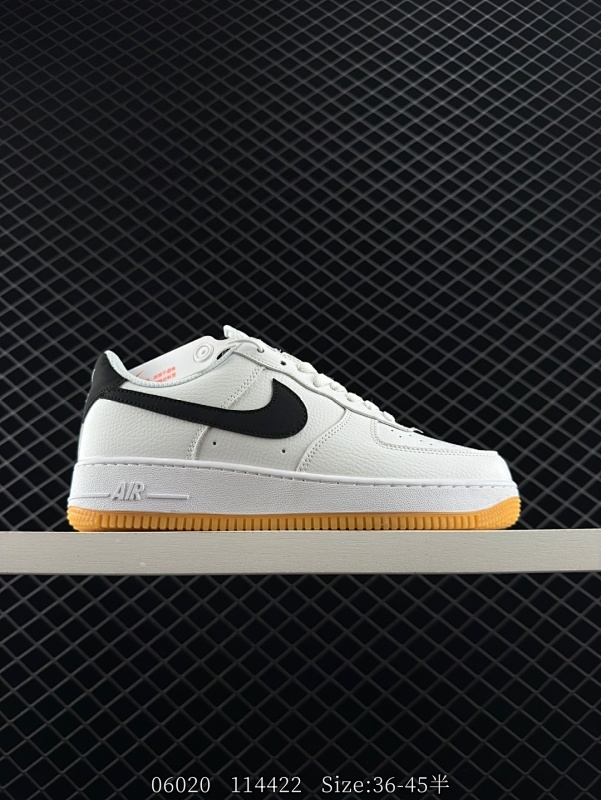 110 ✅NIke Air Force 1 '07 Low 空军一号 低帮 运动鞋 休闲鞋 折边针车 工艺难度大 原楦头原纸板 原装鞋盒 定制五金配件 内置全掌气垫 原厂鞋底  货号：CI0057-1