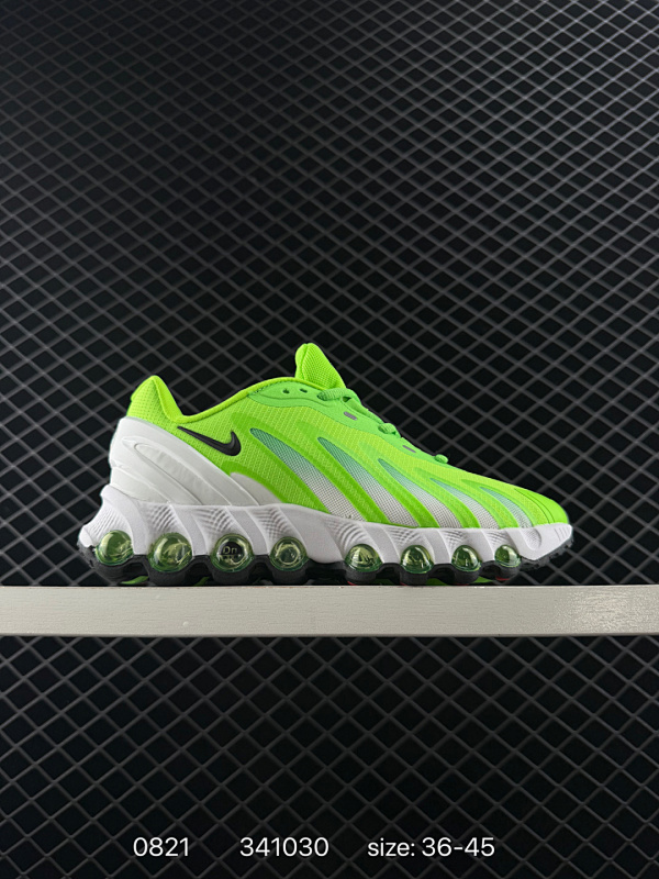 150 Nike Air Max DN8 全掌科技气垫 缓震运动跑鞋  DN8的核心亮点在于其八腔气垫结构  根据不同部位设定的气压值专为行走设计 提供卓越的舒适感 鞋面的设计让人联想到上世纪90年代