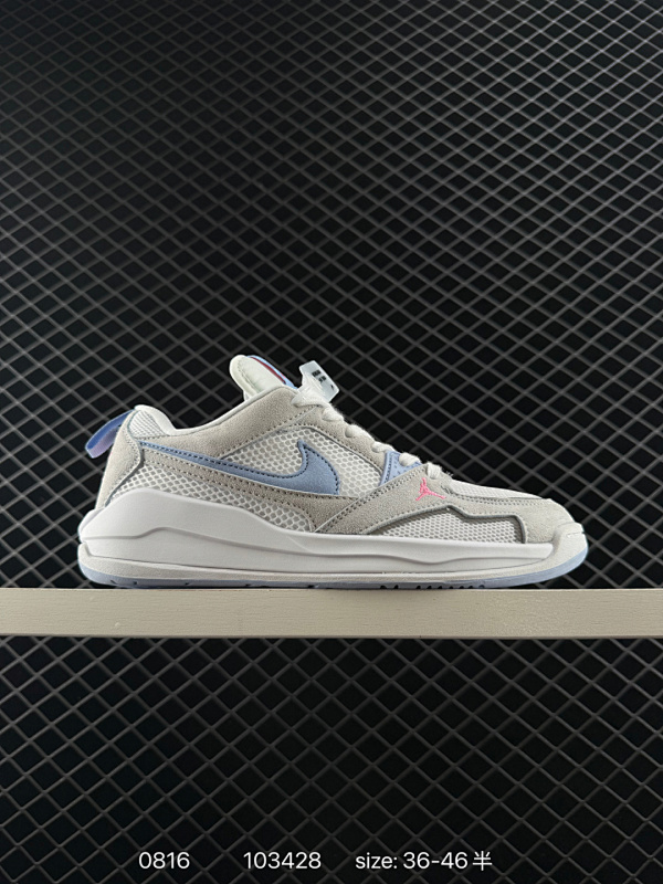 140 耐克 乔丹 NIKE Jordan 男女篮球鞋 JORDAN CMFT ERA 运动鞋，作为运动休闲款式，外观上延续了复古韵味，鞋面质感层次丰富。  货号:  HJ6777 尺码:  36 3