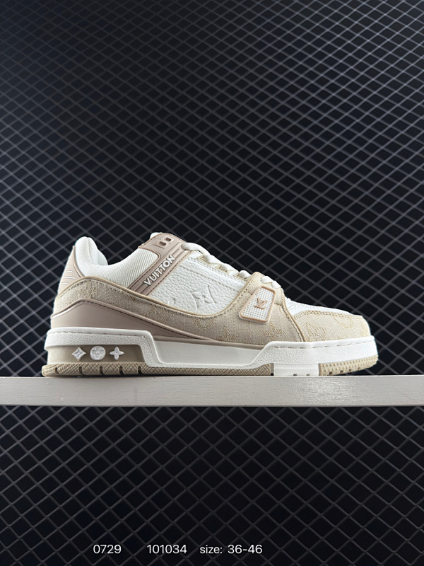 170 Louis Vuitton LV路易威登板鞋 时尚运动鞋 潮厚底增高男女鞋  舒适防滑底和百搭性霸屏整个时尚娱乐圈，细节调整完美主义！鞋面采用专柜ZP一致的牛皮，独家开模大底， 侧边采用3D打