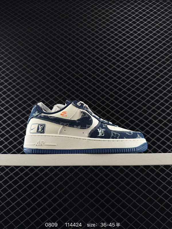 120 耐克 Nike Air Force 1 ’07 空军一号低帮百搭休闲运动板鞋。柔软、弹性十足的缓震性能和出色的中底设计，横跨复古与现代的外型结合，造就出风靡全球三十多年的Force 1，直到今