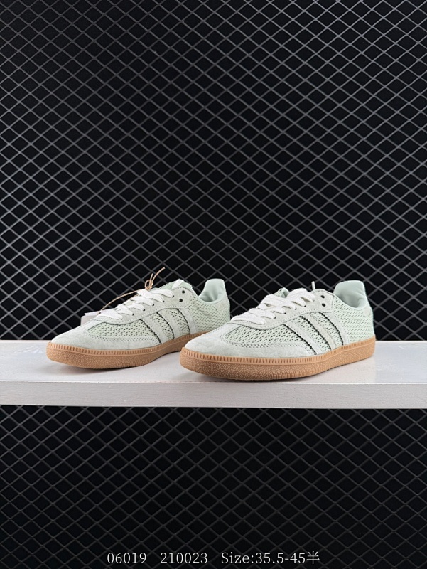 115 阿迪达斯Adidas Originals Wb Pony Tonal Samba OG 桑巴舞系列绅士德训足球风百搭低帮休闲运动板鞋 货号：KK3529 尺码：35⅔ 36 36⅔ 37⅓ 3