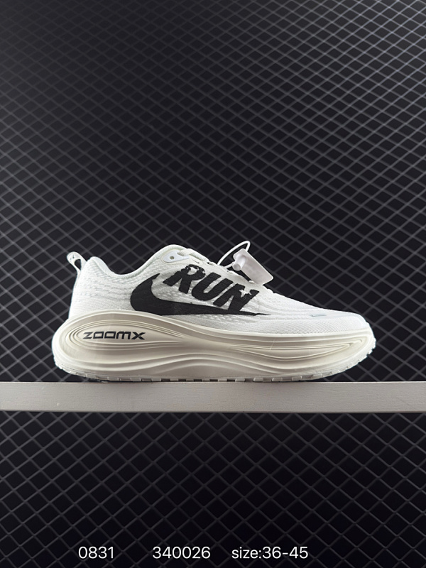 130 Nike Air Zoom Vomero Plus 全新科技提前原鞋开发 运动跑鞋  区别市面真标版本  必定是官方强力主推款式，真正的Zoom缓震科技嵌入如假包退 ，缓震大底带公司同步定位