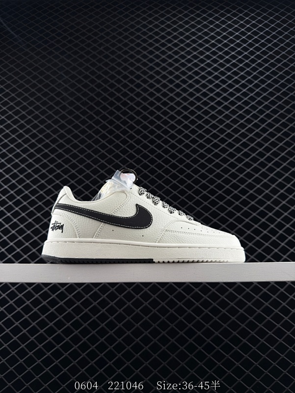 230 耐克（NIKE）男女子运动鞋 COURT BOROUGH LOW 小空军低帮板鞋。1.其皮革材质的鞋面结合网眼鞋舌，在出众外观与质感的同时提供稳固支撑，并且提升透气性。弹力鞋垫，耐穿舒适，增加