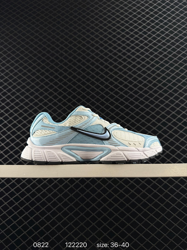 100 NK V5 RNR 舒适百搭跑步鞋 融合了复古与现代设计元素，轻量化设计，鞋面采用透气网眼材料，搭配轻质泡沫中底，缓震舒适，适合日常通勤或轻量级徒步，可以满足日常穿搭的同时，还兼容户外徒步功能