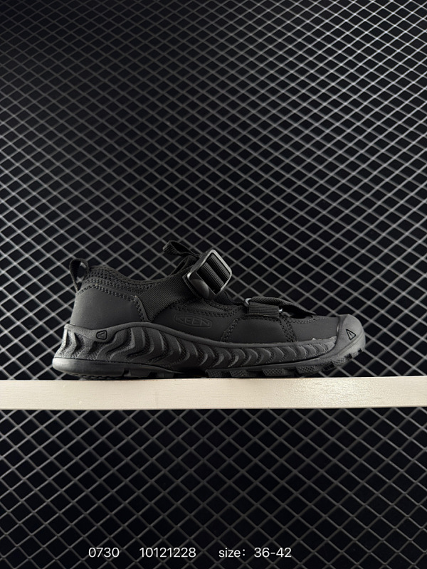 140 ✅KEEN 科恩 Shanti EVA 小红书热门户外凉鞋 编织弹力溯溪涉水鞋 原厂订单正品  鞋身线条更立体的凉鞋来别具一格的外星人造型走在哪里都是一道吸睛的风景 山系户外的基因加上大胆的创