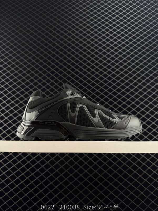 190 公司级✅SALOMON萨洛蒙 XT-WHISPER 时尚 舒适減震防滑耐磨 低帮跑步鞋 鞋面采用SENSIFIT贴合技术 全方位贴合包裹脚型 鞋跟部鞋底牵引设计 提供强大的抓地性能 更适应野外