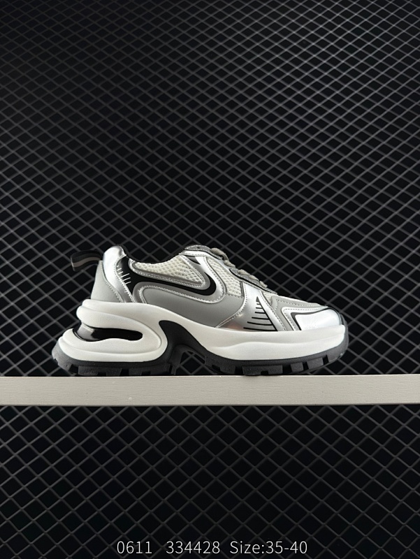 140 GG-CC赵露思同款 夏季透气镂空蕾丝网面老爹鞋系列  GGCC时髦look轻松定格 不费力展现率性氛围 酷帅机能风不规则设计 7cm增高厚底 大长腿既视感轻松拿捏 货号：G24X4317B