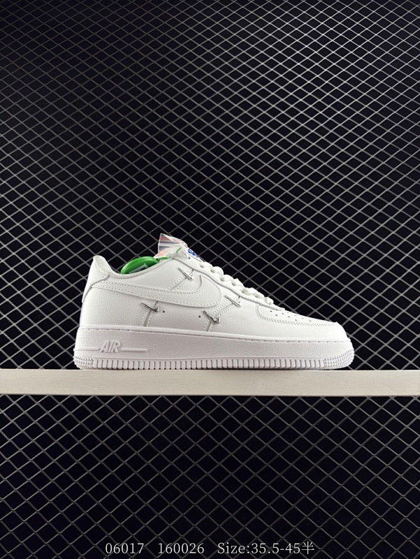 130 头层！耐克Nike Air Force 1“07空军一号低帮百搭休闲运动板鞋。柔软、弹性十足的缓震性能和出色的中底设计，横跨复古与现代的外型结合，造就出风靡全球三十多年的Force 1。 货号