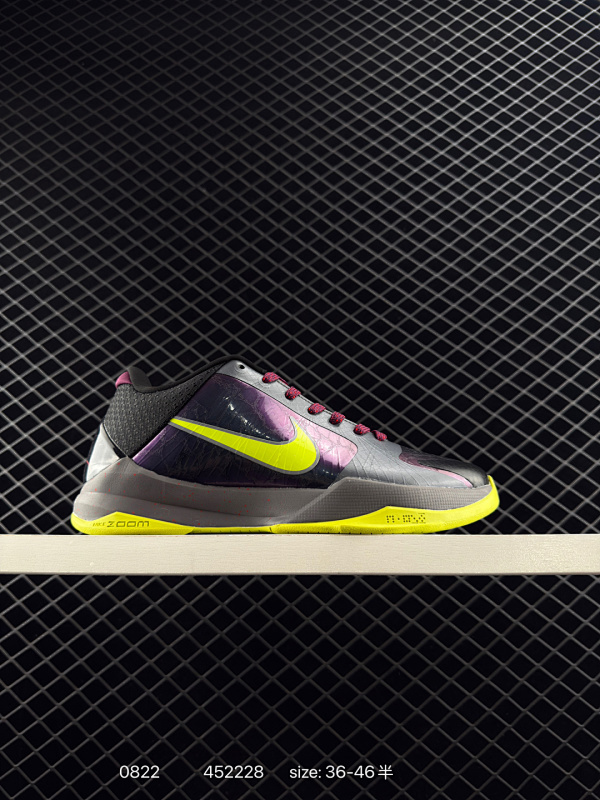 140 耐克Nike Zoom Kobe V Protro 科比5系列低帮复刻实战运动低帮文化篮球鞋 货号:CD4991-101 尺码:36 36.5 37.5 38 38.5 39 40 40.5