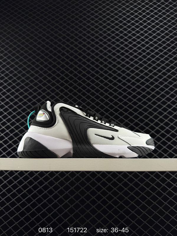 110 耐克 Nike Zoom 2K 复古跑鞋复古百搭老爹慢跑鞋厚底增高男女鞋 ，包子鞋的外形设计颇具复古气质。整体由皮革与网布混合打造，并在鞋身中部覆盖巨大的塑料点缀，增加辨识度的提升，提高整体稳
