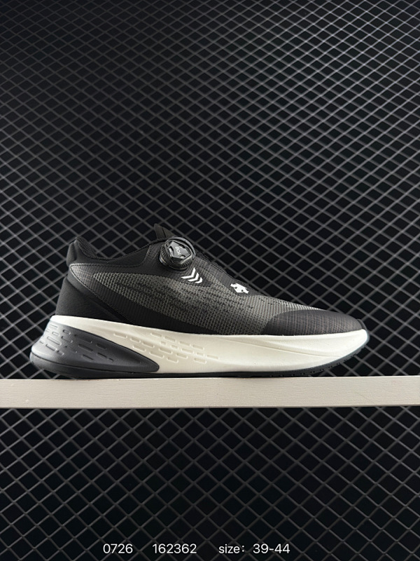 310 迪桑特DESCENTE EASE AIR JR GORE-TEX 时尚 舒适 百搭 防滑耐磨 低帮 生活休闲鞋 货号:Y5233RRN22。D2331RRN23 尺码:39-45 编码：162