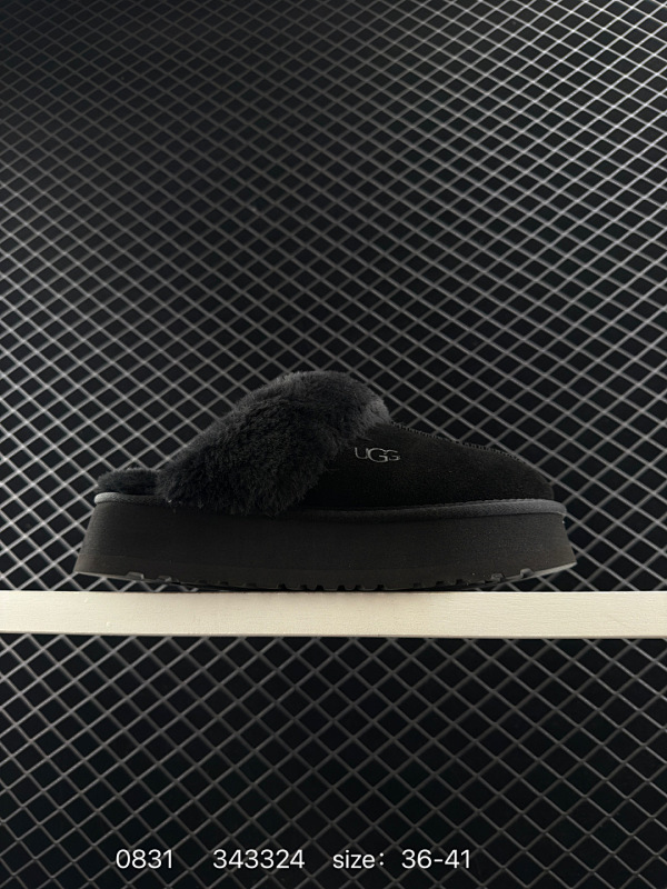 120 ✅UGG雪地靴星拖厚底羊皮毛一体2024新款秋冬包头半拖毛毛拖鞋女外穿！ 编码：343324  Size:36～41  详情          ¥ 120