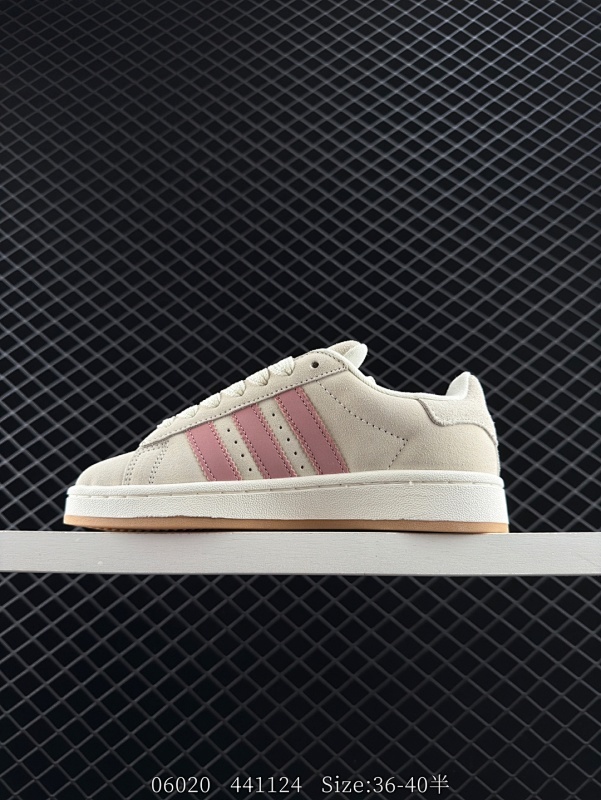 120 阿迪达斯 adidas Campus Oos BETA 减震防滑耐磨 低帮 板鞋，鞋头出色设计,塑就出众贴合感。鞋身运用简洁的色彩进行搭配,缔造简洁利落外观和出众脚感。鞋底耐磨材质搭配丰富的防