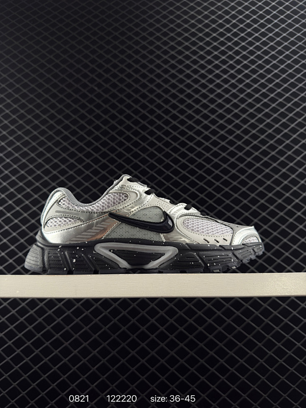 100 耐克 （NIKE）2025年新款 NIKE V5 RNR 轻量缓震支撑休闲鞋 舒适防滑耐磨低帮复刻运动鞋 厚底增高老爹鞋 经典设计与现代工艺完美结合，带来舒适脚感与潮流外观。这款鞋子适合日常穿