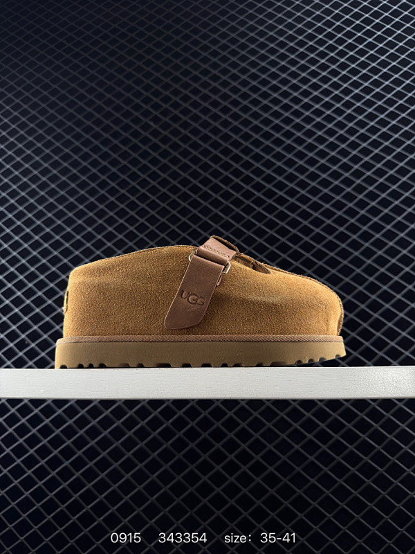 270 UGG Golden Family  时尚 EVA 防磨防滑包头拖鞋 女款 沙色 尺码：35-41 编码：343354  详情      ¥ 270