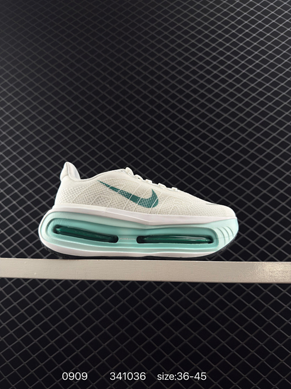 180 Nike ZOOM PREMIUM 耐克 飞马 舒适减震防滑 低帮跑步鞋全掌ReactX泡绵中底 前掌和后跟还配备了Air Zoom气垫单元 据说跑起来更快更舒适哦 这次最大的升级点 首次引入