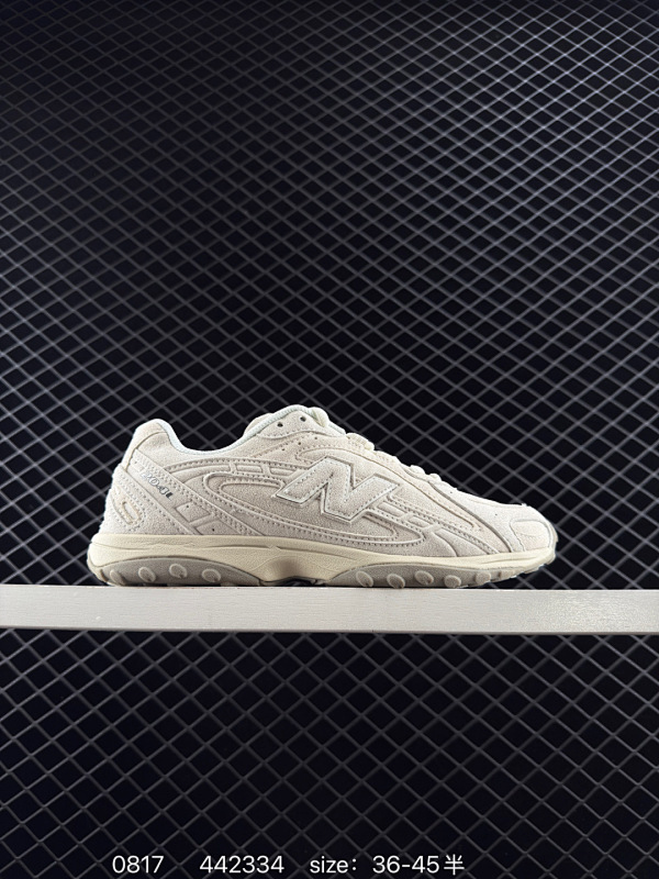 170 New Balance 204L 薄底鞋 薄底皮质鞋带德训miu系 减震耐磨包裹性支撑轻便 低帮 生活休闲鞋  轻盈脚感质感兼具 鞋身搭载EVA科技中底,适用多元穿搭场合为户外出行提供舒适长远