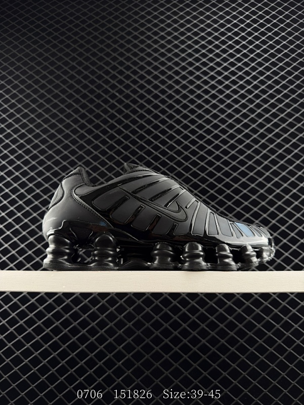 130 NIKE/耐克 SHOX TL 货号AR3566 100 Flyknit 野兽派 前段时间 2018SS 纽约时装周上，耐克十三柱子多款不同配色的 Nike Shox TL-X 就引起了摄影师