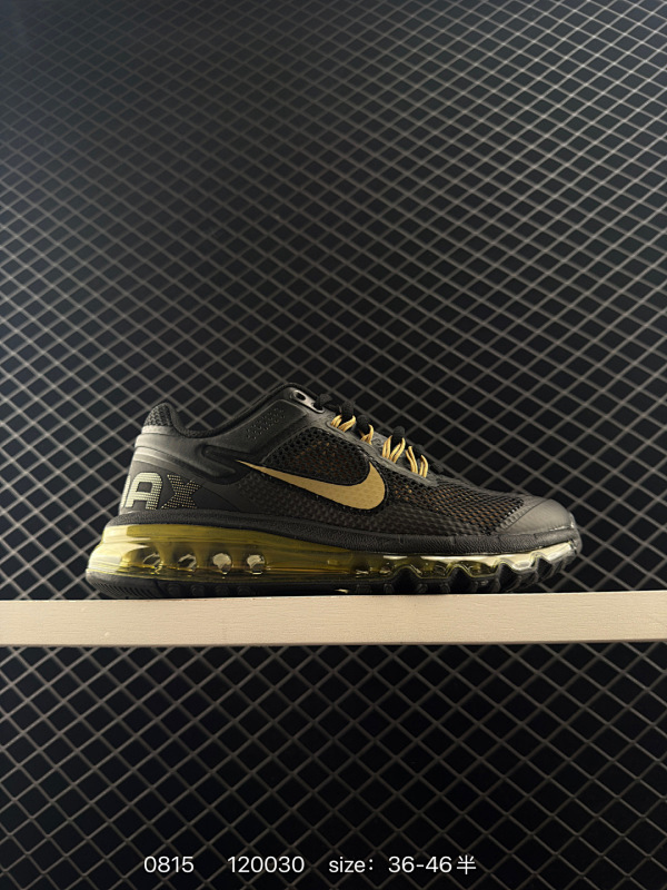 150   耐克Nk Air Max 2013 耐克复古透气网布气垫跑鞋 搭配全掌式 Max Air 气垫，为步伐注入充沛活力。半透明中底和外底，为整体造型画龙点睛，打造舒心时尚。 尺码：35.5 3